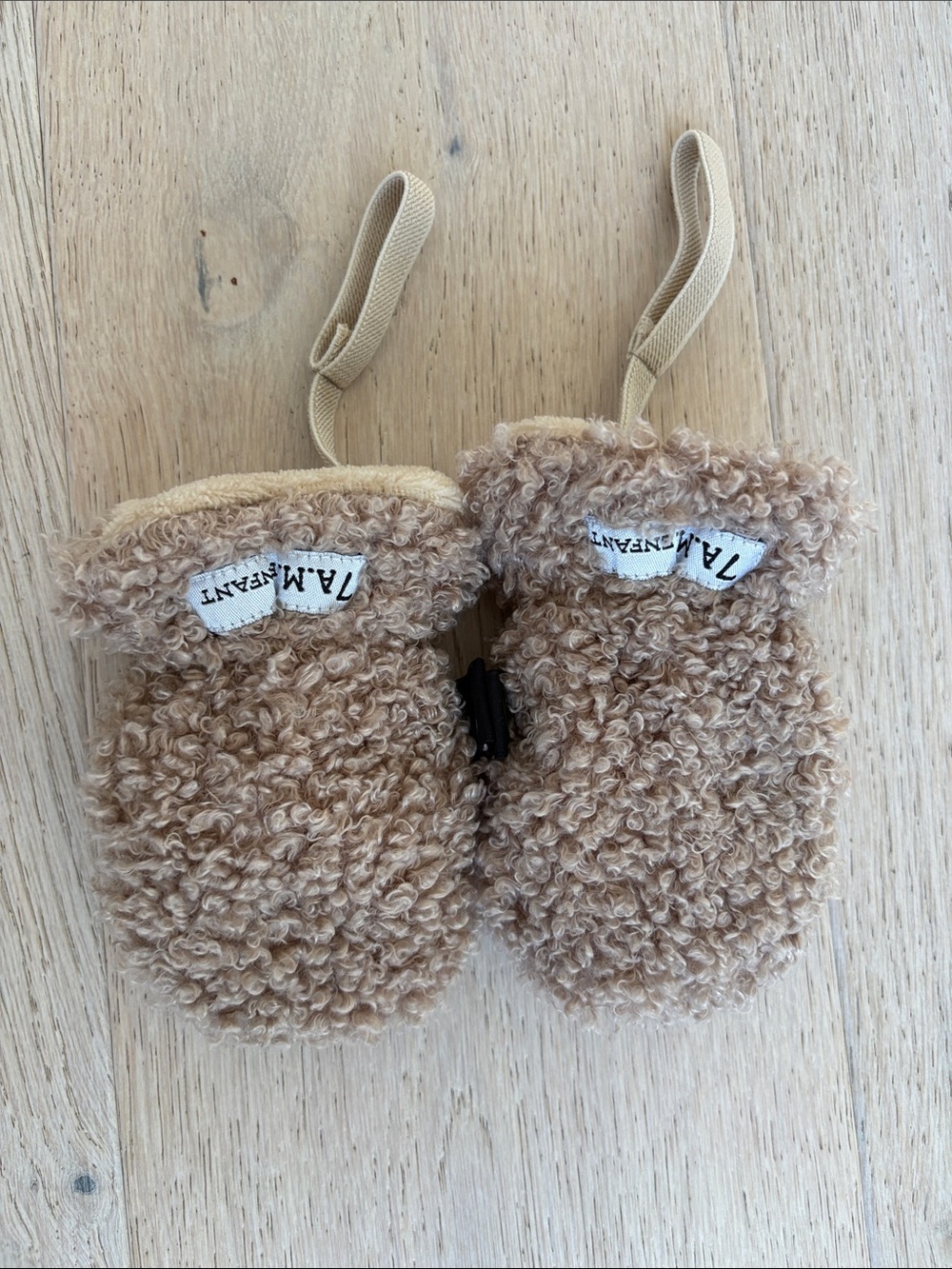 Cozy Teddy Mittens for Kids in Light Brown